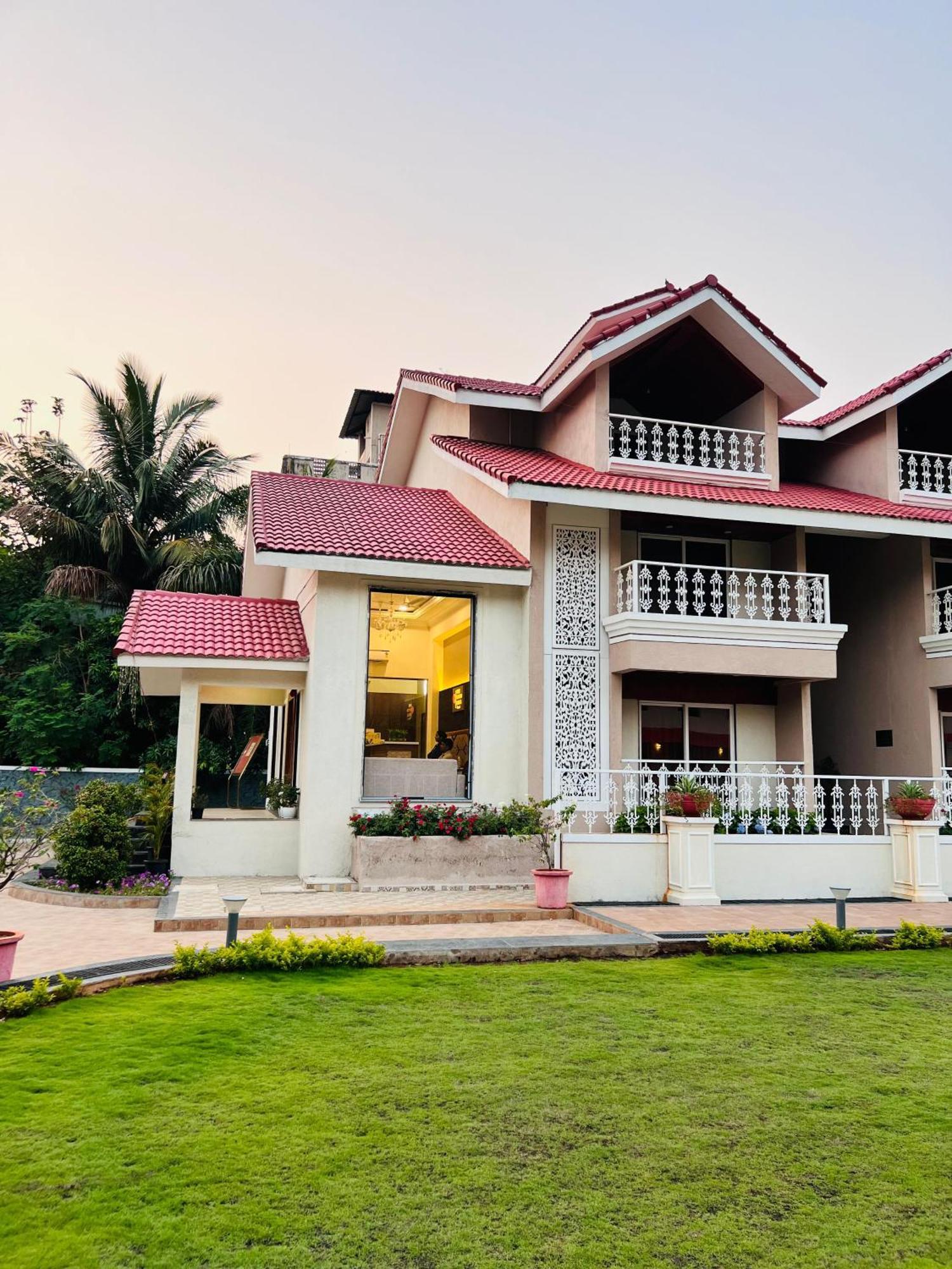The Grand Leela Resort Khopoli Extérieur photo
