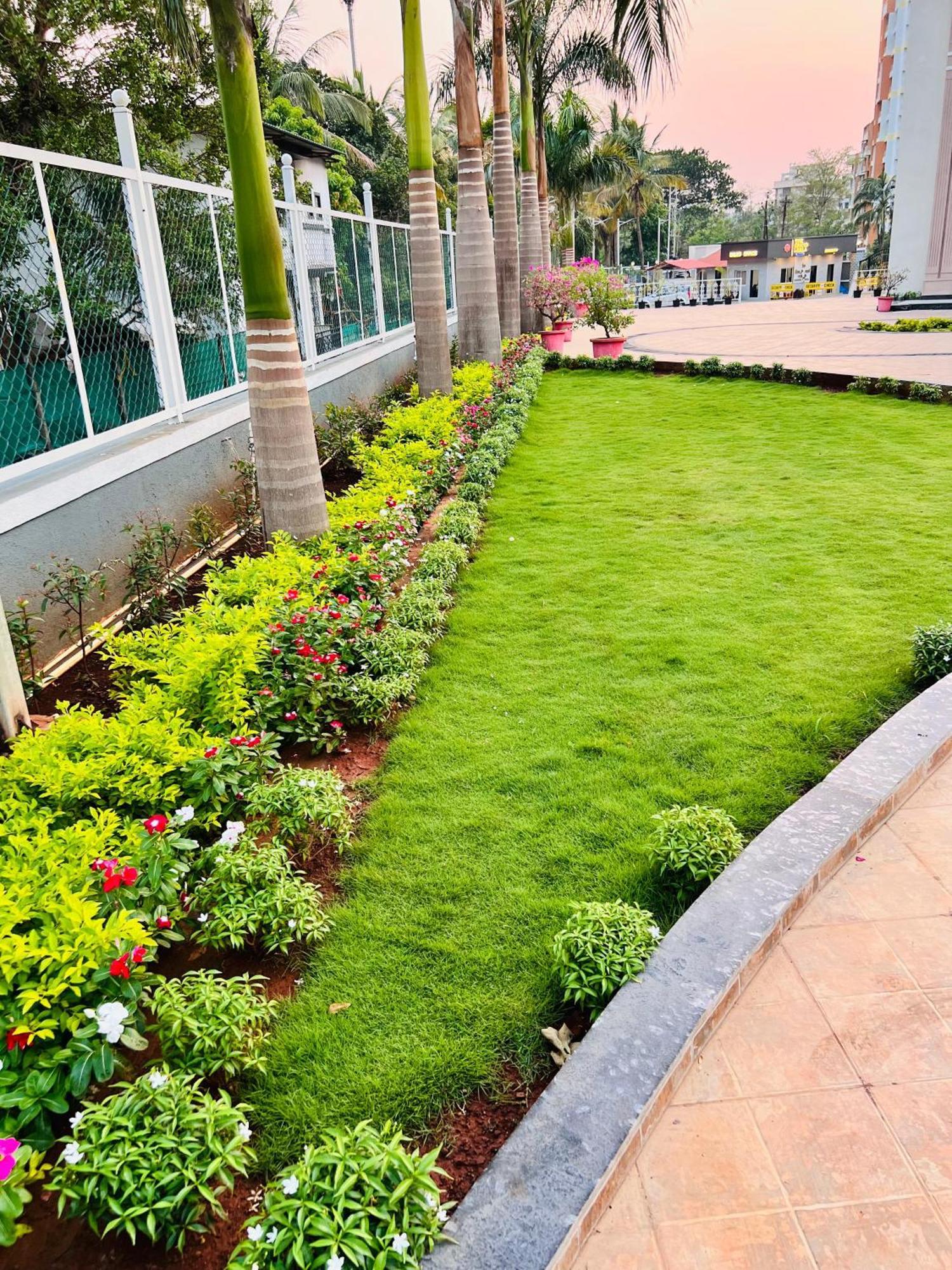 The Grand Leela Resort Khopoli Extérieur photo