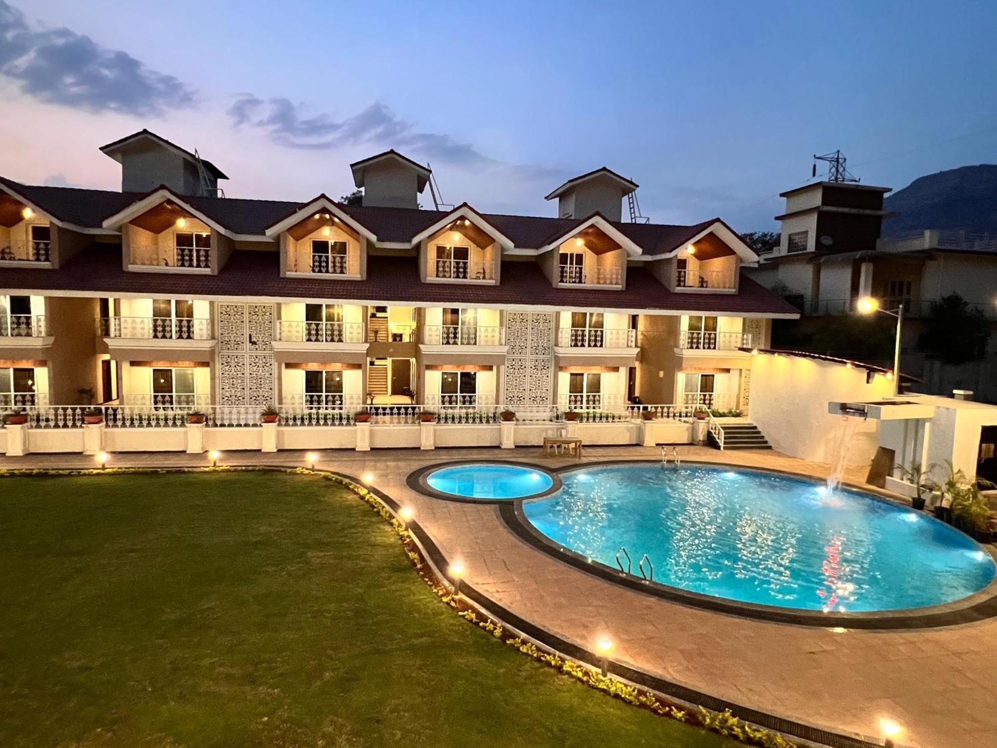 The Grand Leela Resort Khopoli Extérieur photo
